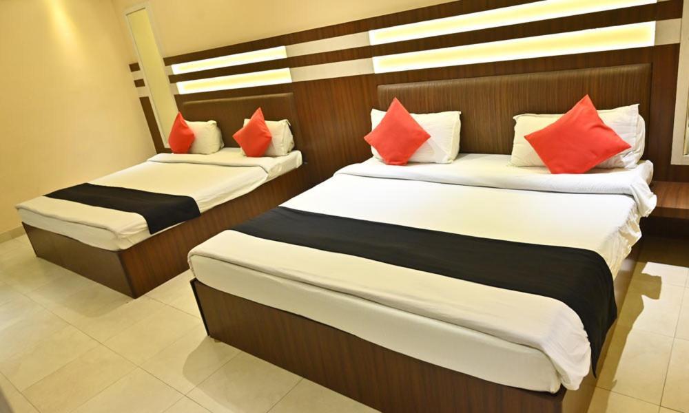 Hotel Royal Cottage Κανπούρ Εξωτερικό φωτογραφία