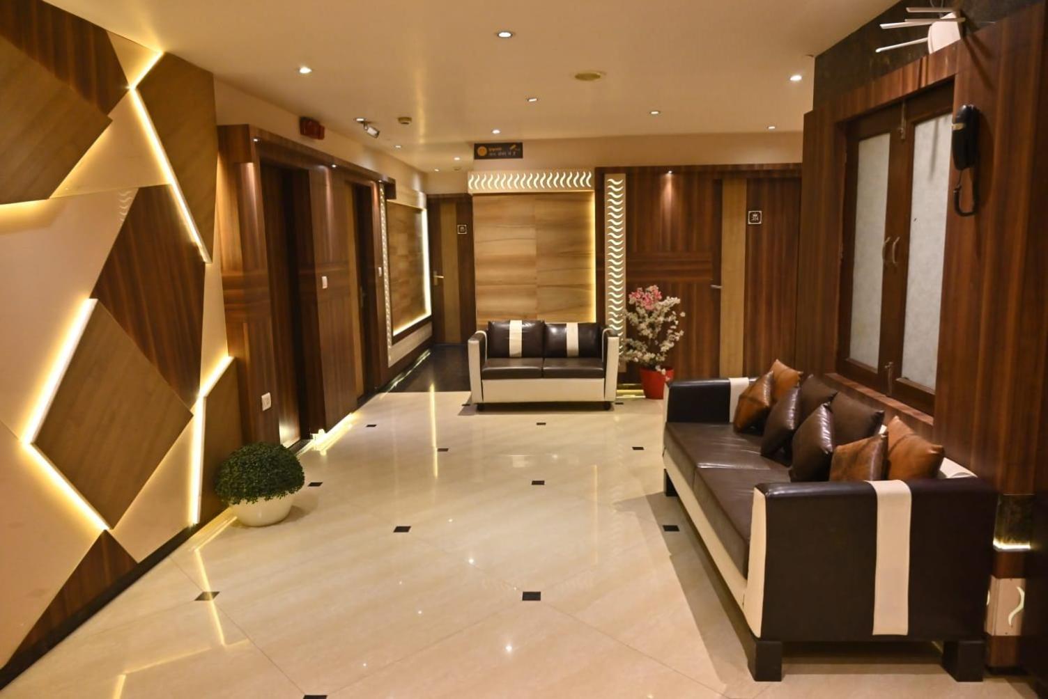 Hotel Royal Cottage Κανπούρ Εξωτερικό φωτογραφία